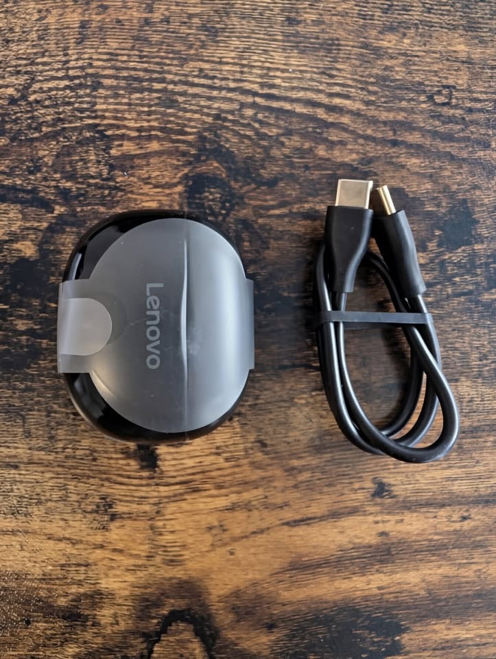 Lenovo E310 True Wireless Earbuds - Black - photo 5