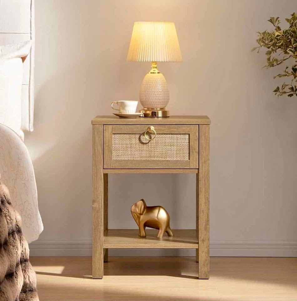 Pair (2) of Sicotas End Tables/Nightstands