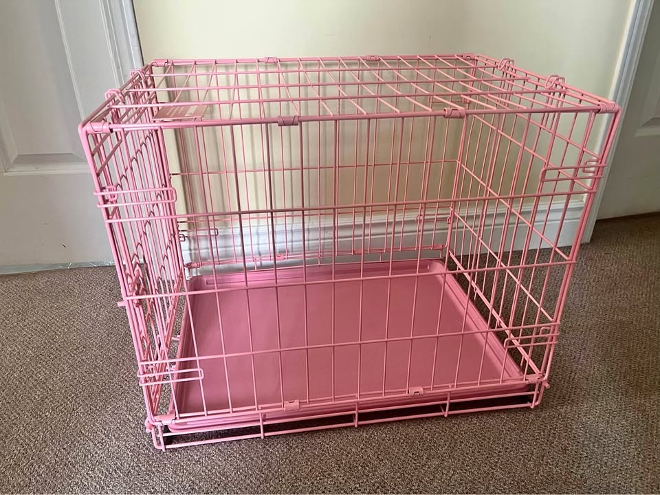 Dog crate - pink, small