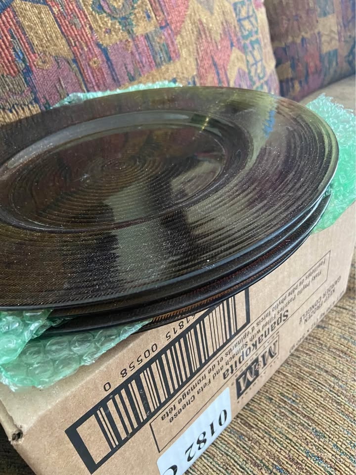 Charger plates - photo 3