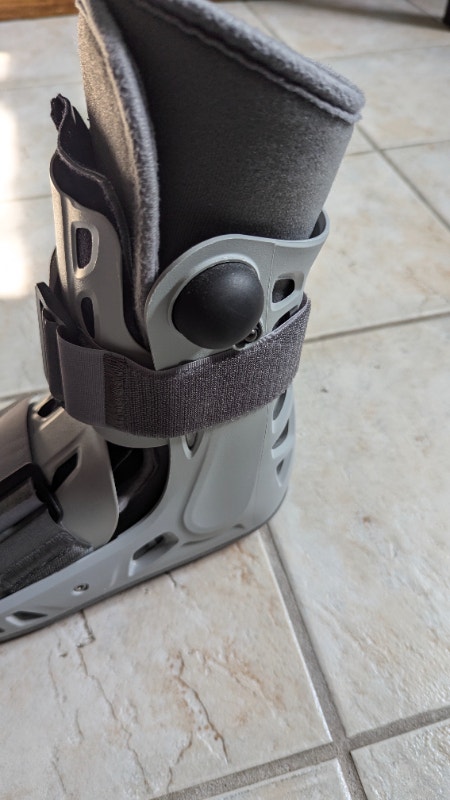 ORTHOPEDIC BOOT Aircast Short Walking Boot - photo 4