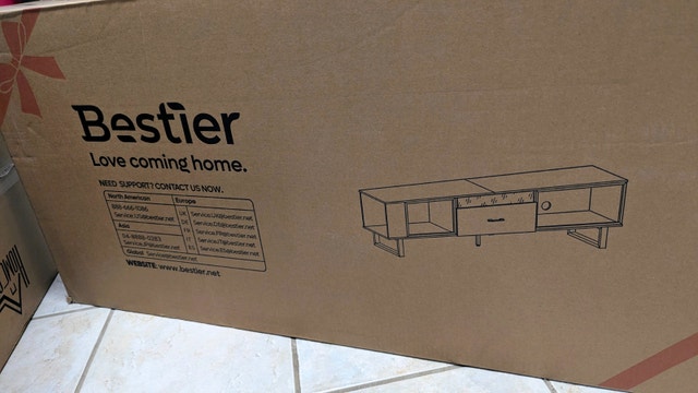 TV Stand 65/75 Inch NEW! UNOPENED! white/gold
