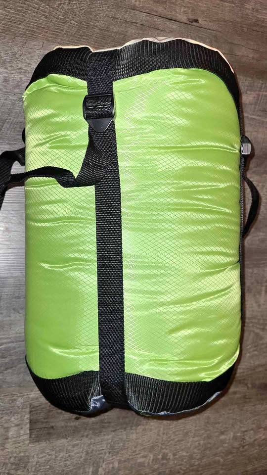 Stansport Trekker 2.5 Lb Sleeping Bag