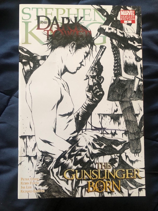 2x Dark Tower variants + 73 Bonus Books