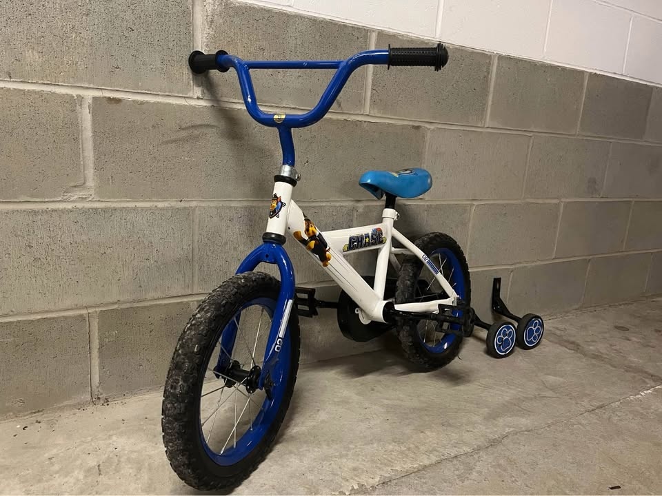 Bicycle for young kids 3-7 years old - photo 2
