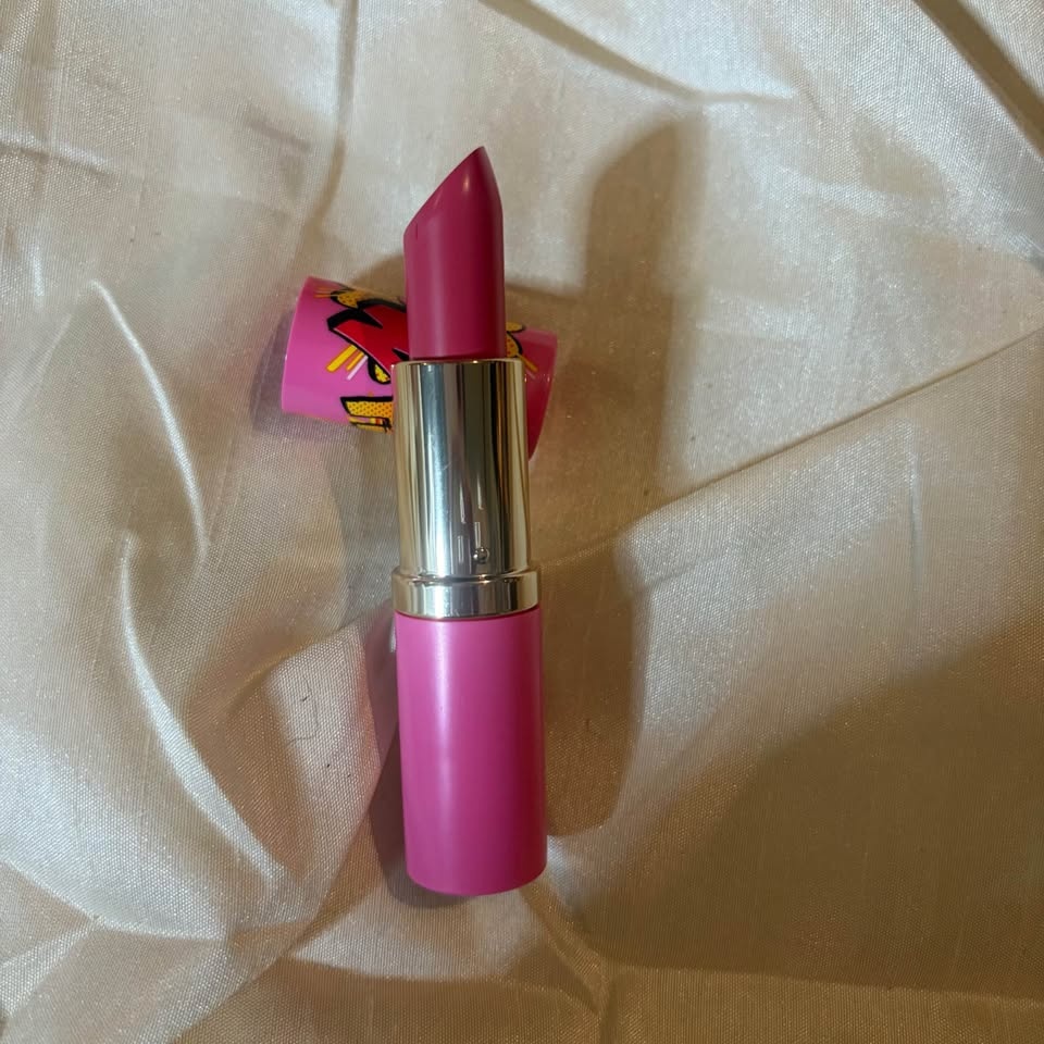 Estee lauder limited edition lipstick palm Beach Chic - photo 4