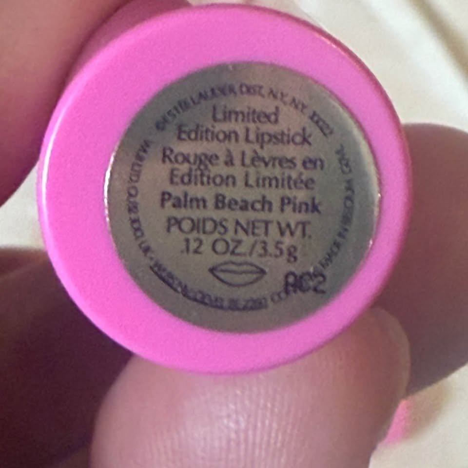 Estee lauder limited edition lipstick palm Beach Chic - photo 5