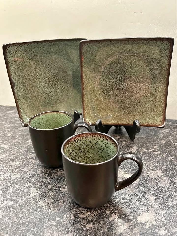 Gabbay Fusion Wasabi breakfast set for two