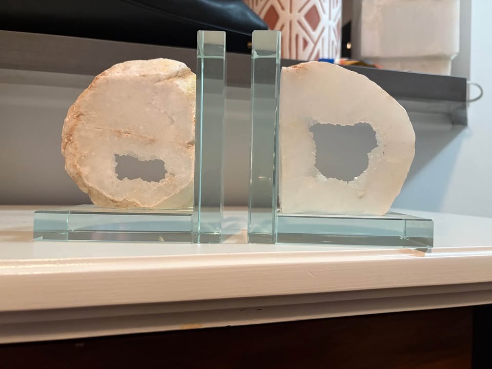 Beautiful solid stone bookends - photo 2
