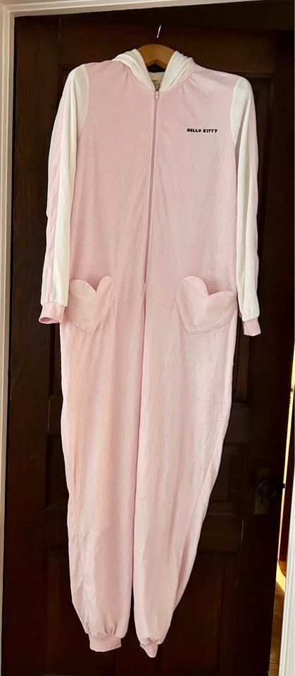 Hello Kitty Sanrio women’s one piece onsie PJ pajamas ADULT M/L - photo 3