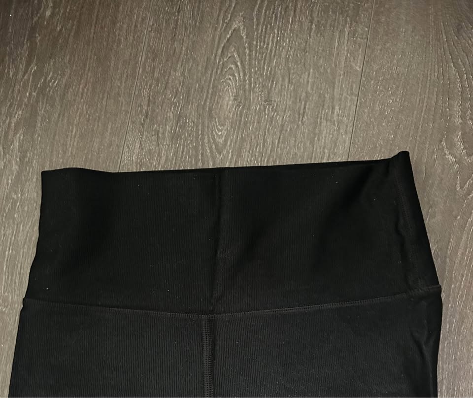 Arie Ribbed Leggings size M - photo 2