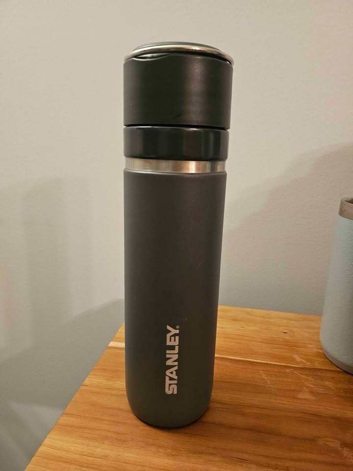 Stanley, ikea tumblers, bottles for sale - photo 4