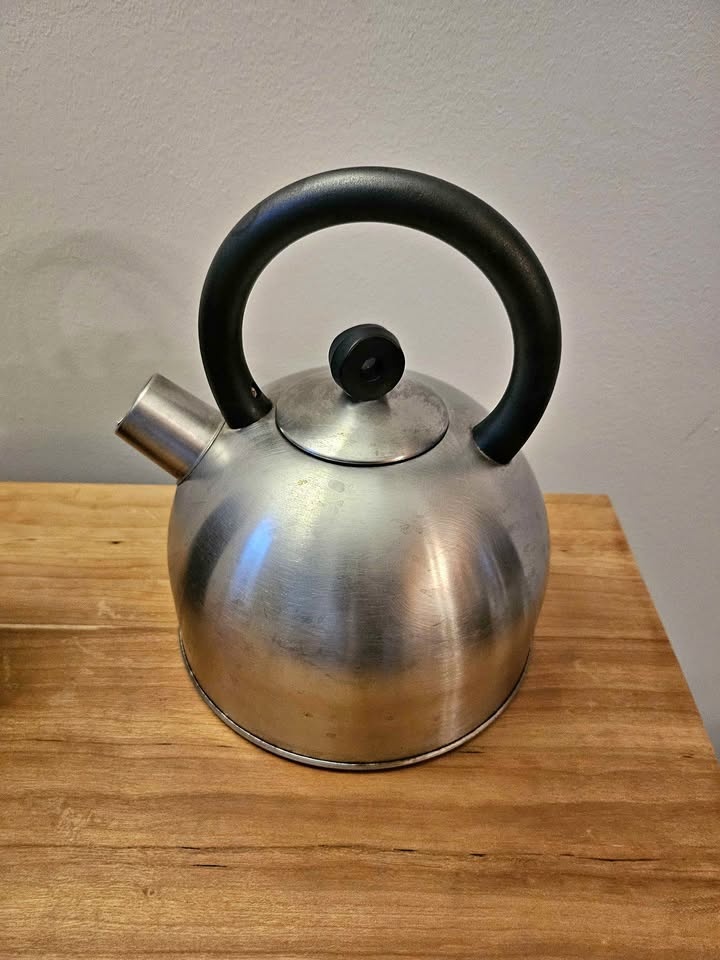 Ikea Vattentat kettle steel 2qt