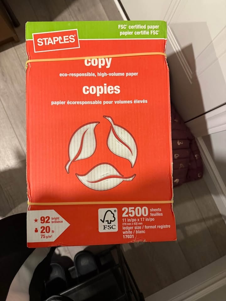 Staples Copy Paper – 11 x 17 (Tabloid) – 500 Sheets - photo 2
