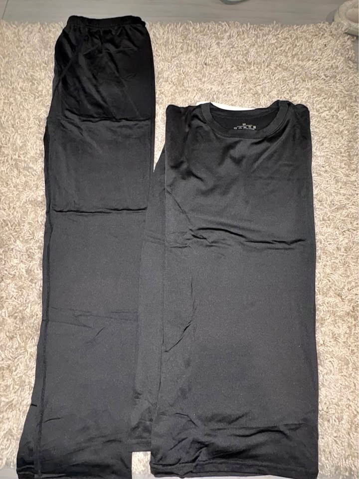 Men's thermal underwear with fleece lining