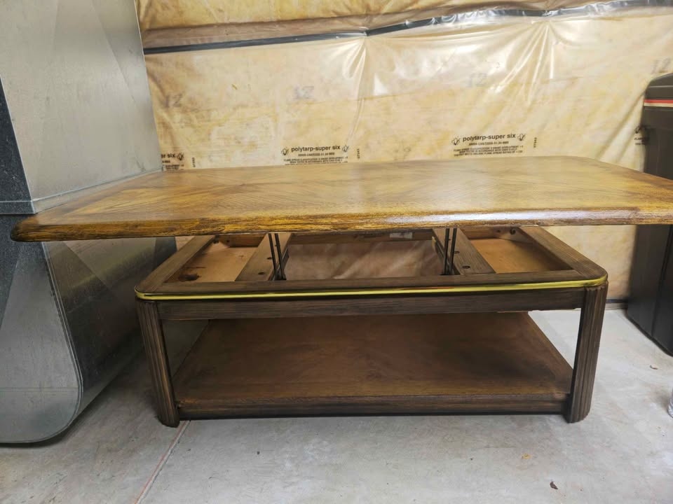 Wood Coffee table on wheels with storage - photo 2