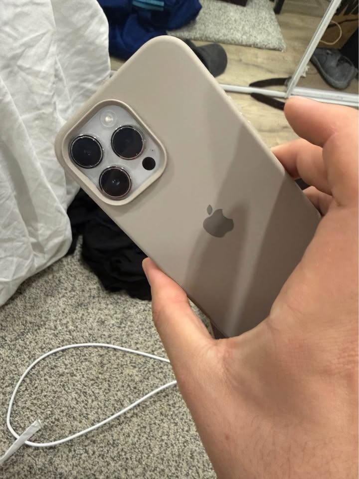 iPhone 14 Pro Max - photo 5