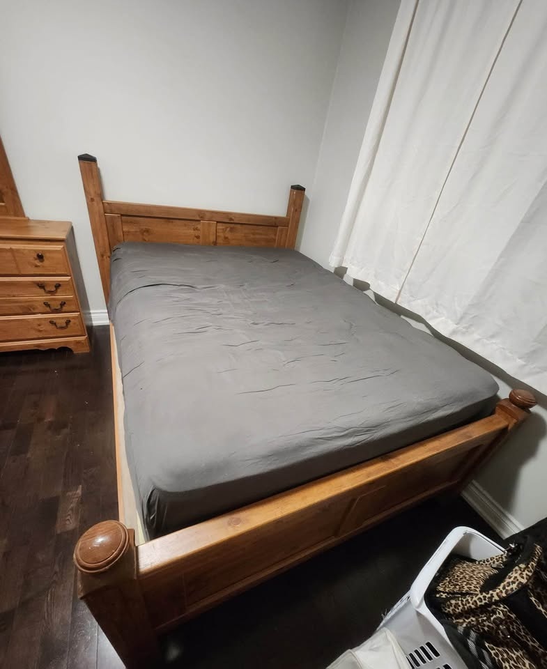 Queen size Bedroom set - photo 5