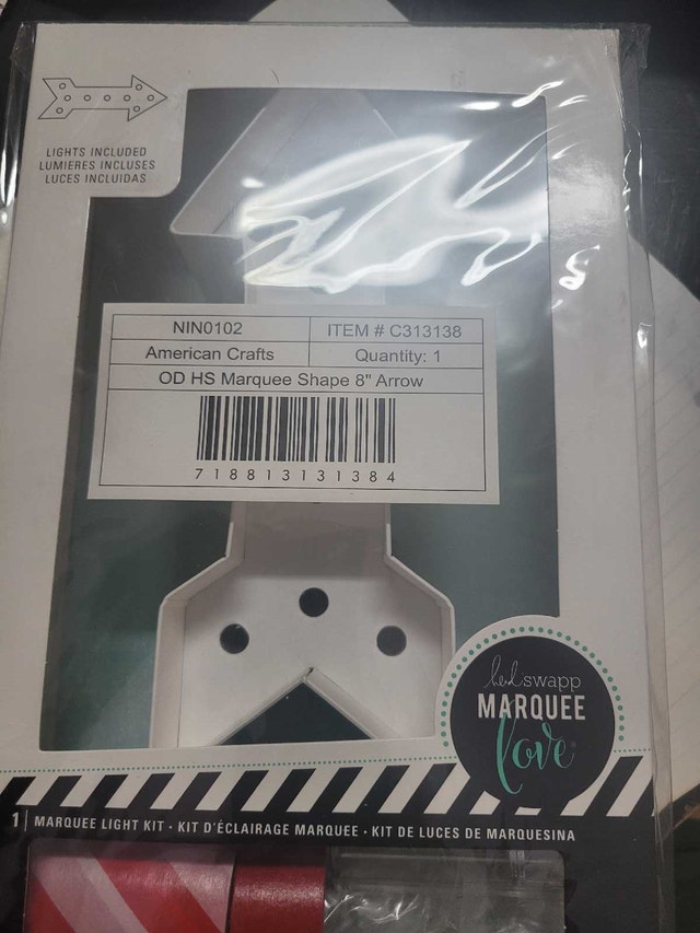 2 New Heidi Swapp Marquee Love ARROW Shape Kit 8 inch LED light