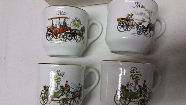 Vintage 4 Coffee Cup Mugs Ashtray Set Horse Buggy Portugal - photo 3