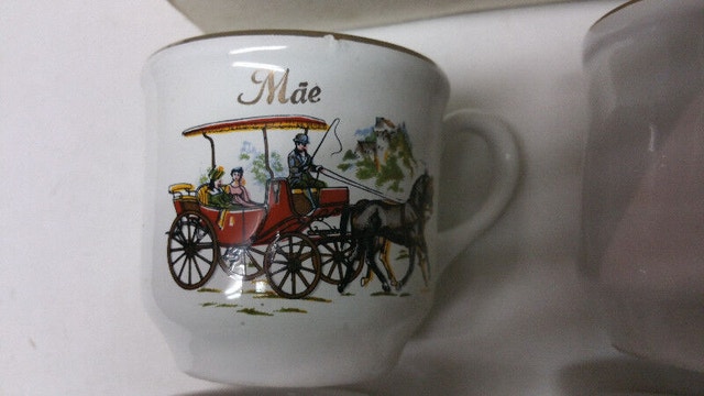 Vintage 4 Coffee Cup Mugs Ashtray Set Horse Buggy Portugal - photo 4