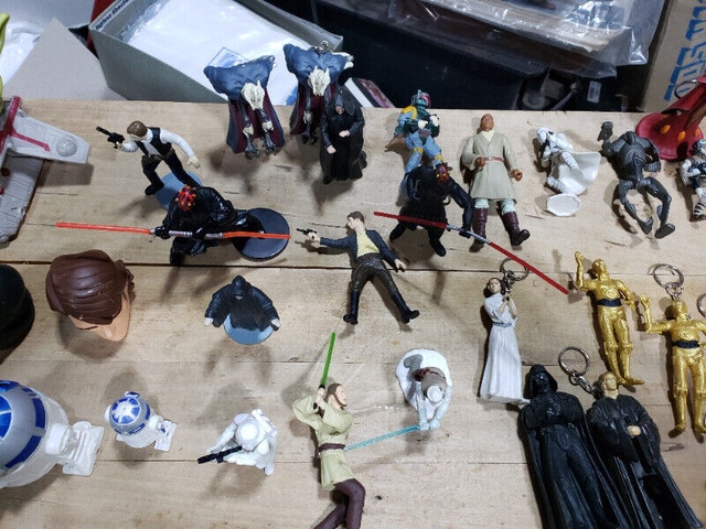 New 40 pieces from Star War key chain - photo 4