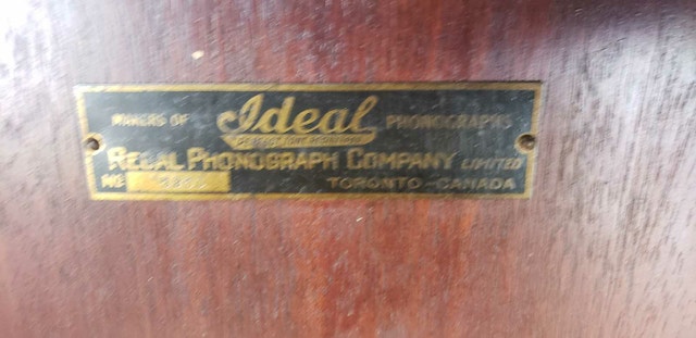ANTIQUE REGAL IDEAL PHONOGRAPH RECORD PLAYER - photo 2
