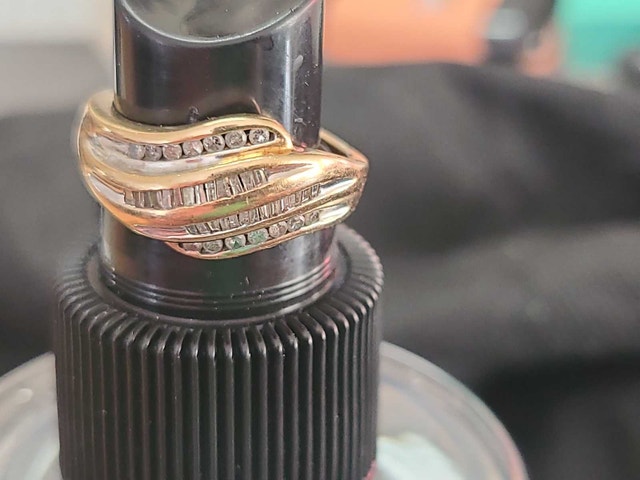 Exquisite 10 Kt Yellow Gold .60 Diamond Ring size 8.5-9