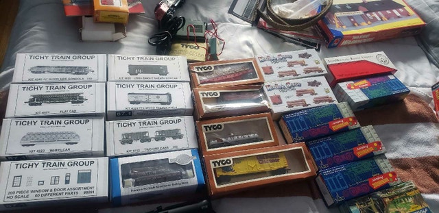 LOT NEW VINTAGE HO TRAIN TYCO CHATTANOOGA COX 3 ENGINE - photo 5