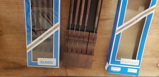 NEW VINTAGE COOKBOOK CUTLERY KITCHEN 11 KNIVES WOOD CASE