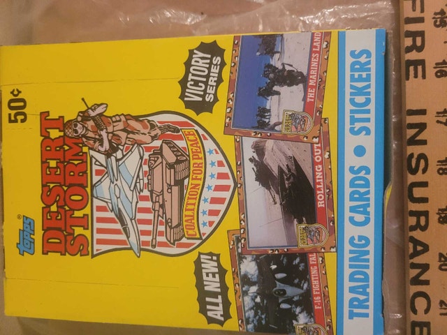 2 x NEW BOX 1991 Topps Desert Storm Cards + Sticker - photo 2