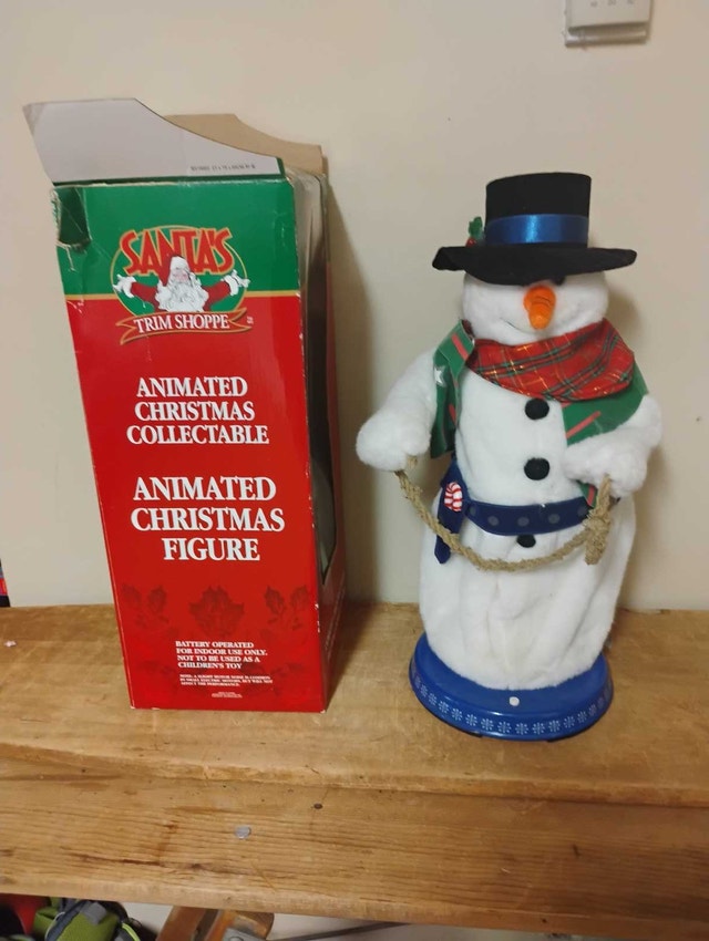 Cowboy Snowman Dancing Light up I'm Gonna Lasso Santa Claus