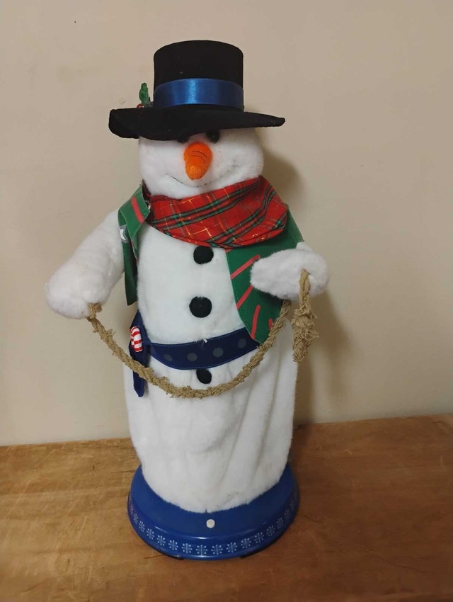 Cowboy Snowman Dancing Light up I'm Gonna Lasso Santa Claus - photo 2