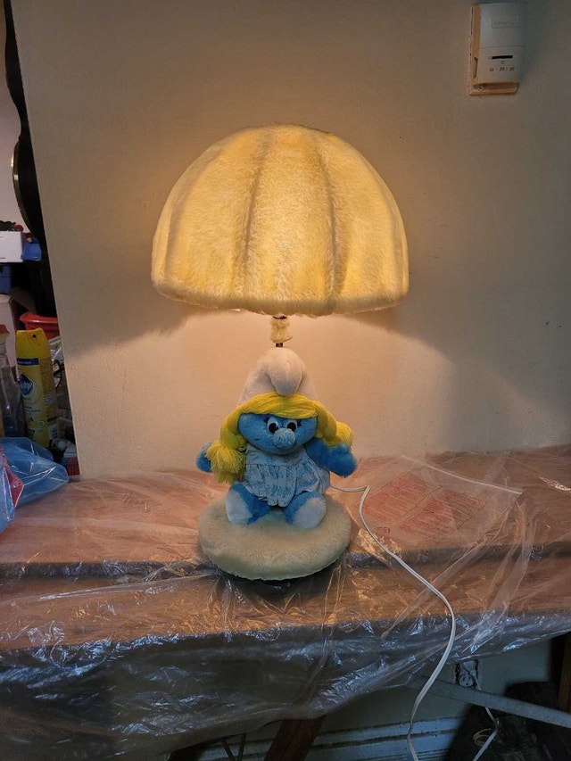 Rare Vintage Ganz Bros Furry Smurf Smurfette Electric Lamp