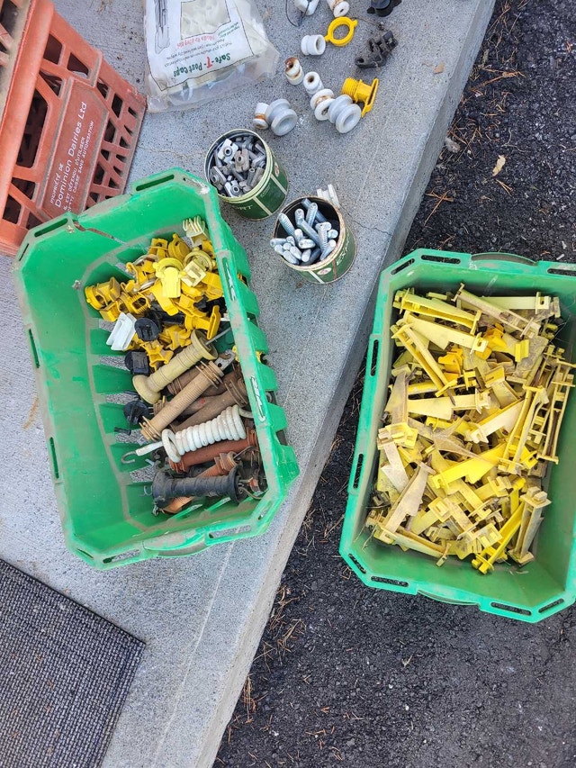 LOT New Gripple Hang Fast  Hanger FARM EQUIPMENT HARDWARE