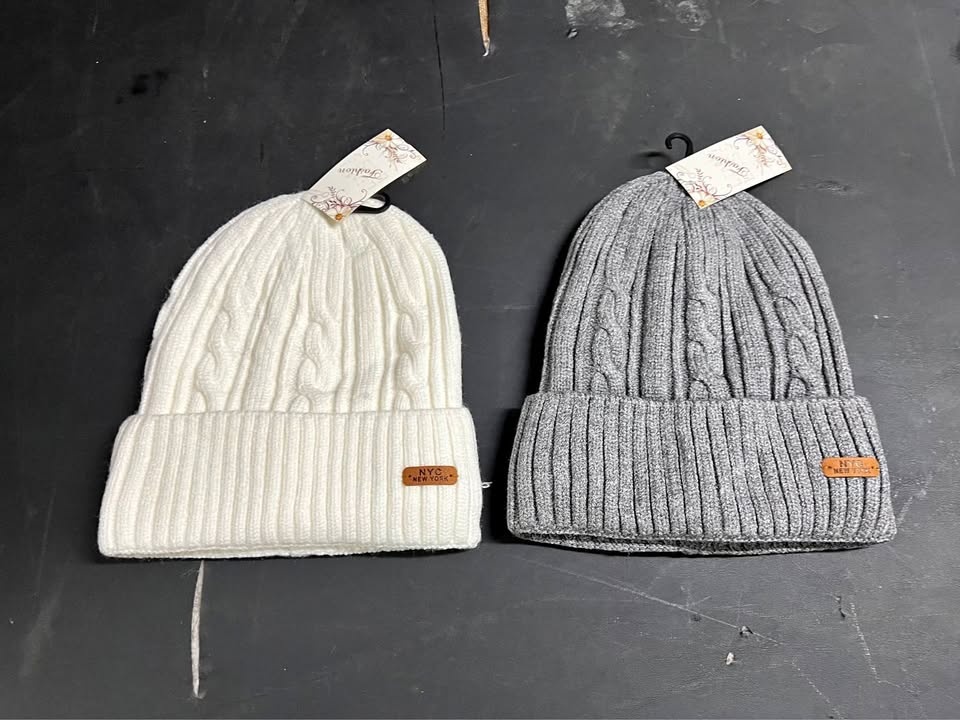 Wooly cable knit White hats Unisex for winter with NYC tagg