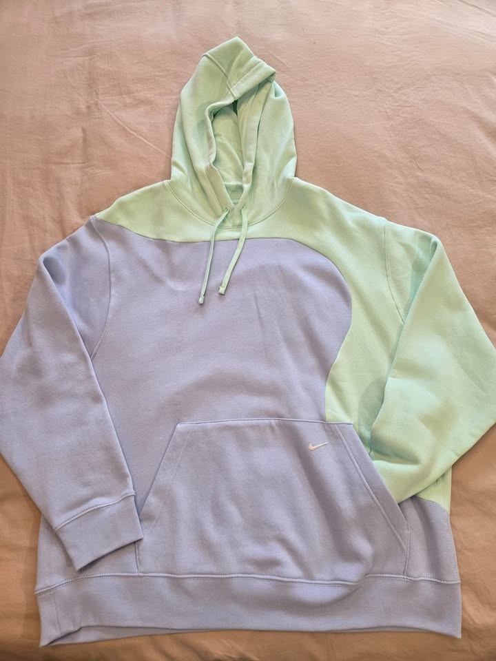 BNWOT Mens XXL Hoodie - photo 4