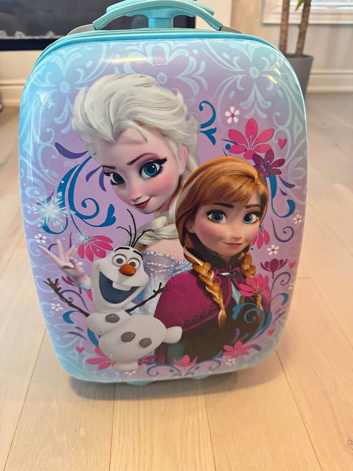 Disney Frozen Kids’ Rolling Suitcase