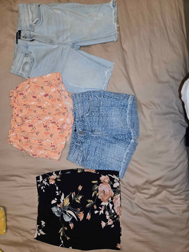 Girls clothing lot Sizes 6-8 - photo 5