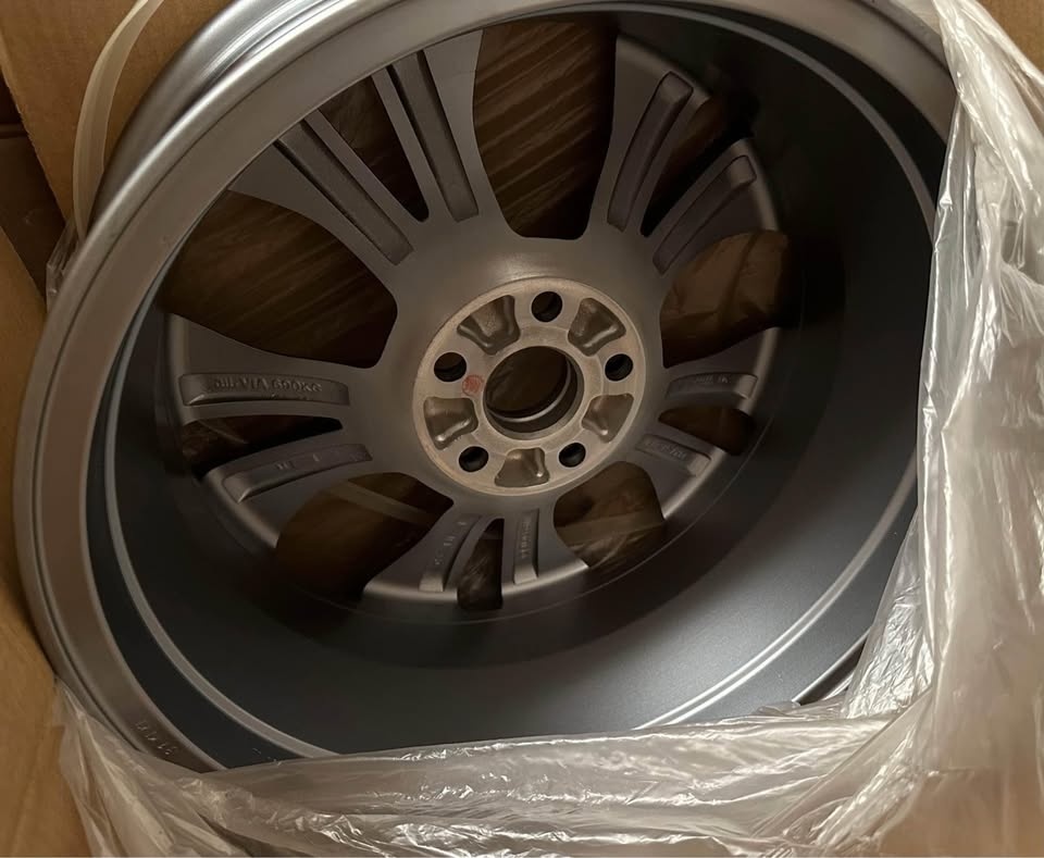 18” Wheel Rim for 14-19 Toyota Highlander (1 pc only) - photo 3