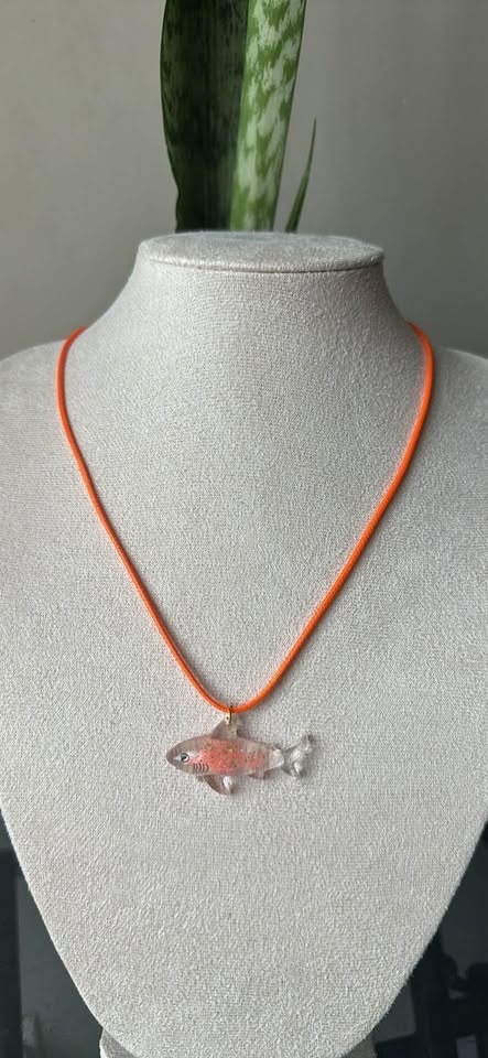 Glowing Shark Charm Necklace - photo 5
