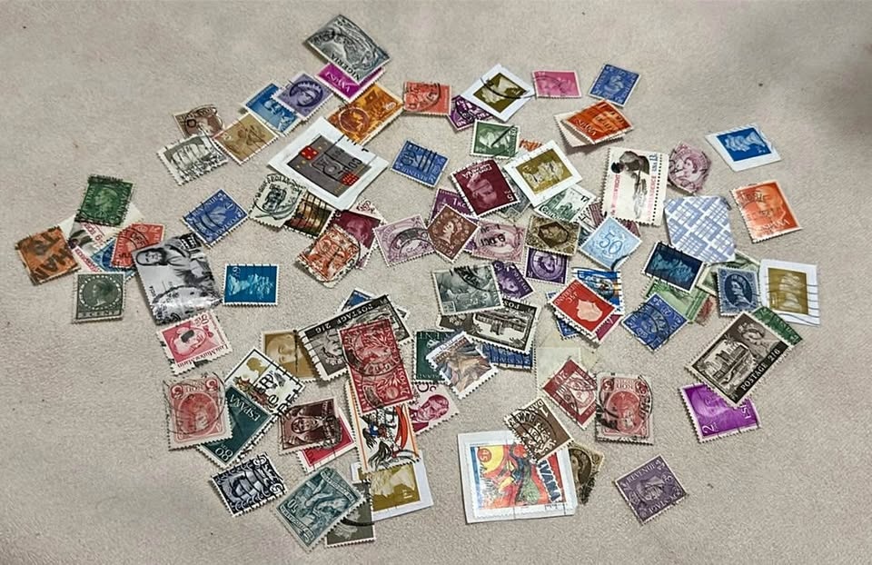 mixed used stamps lots (100 pcs)