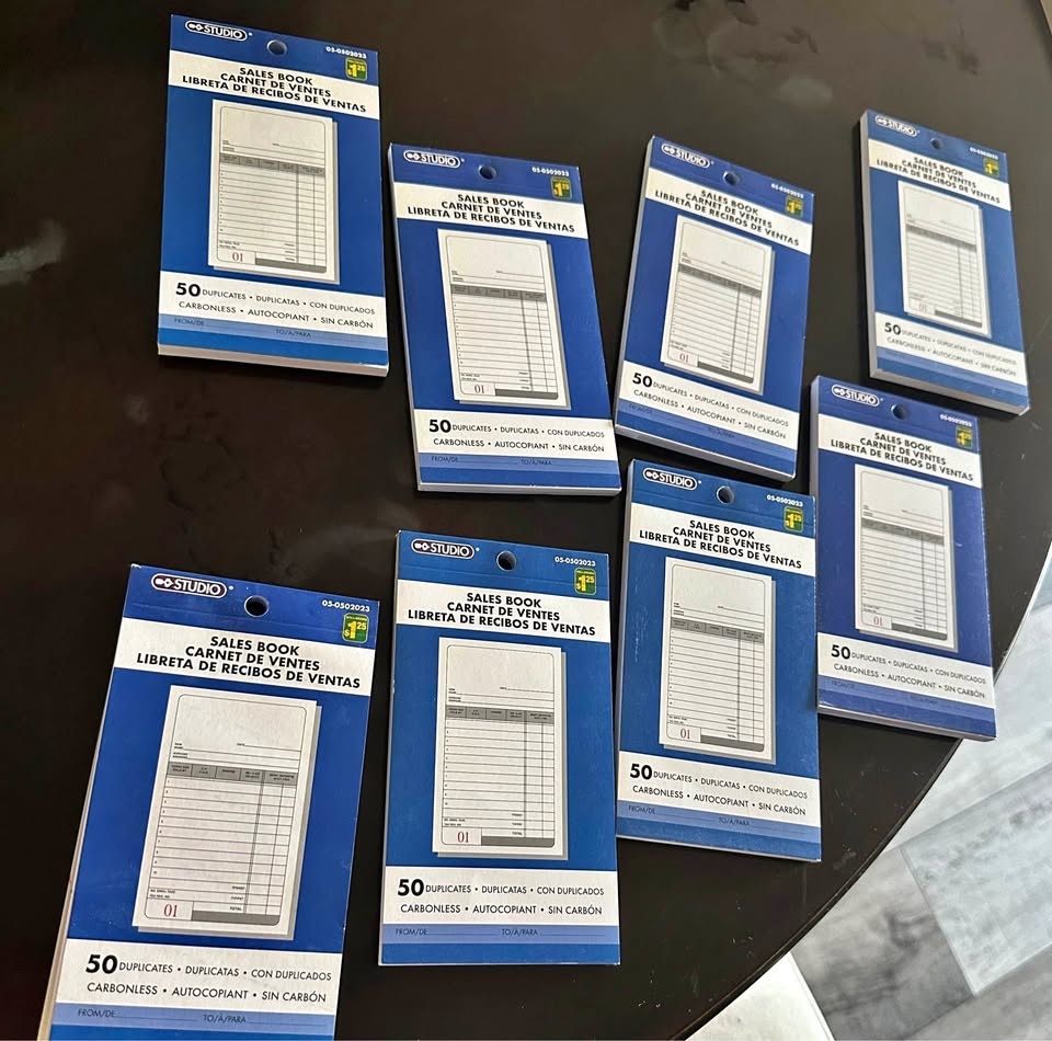 Sales books lots (8pcs)