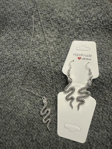 pair of silver-toned snake drop earrings with Necklace Set