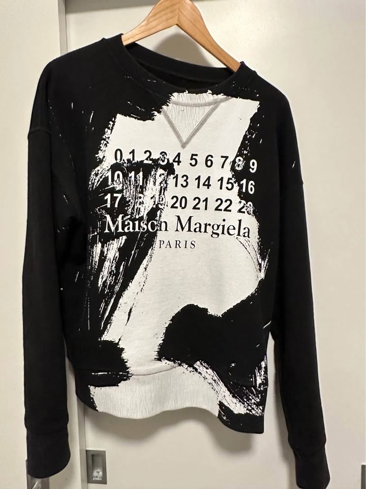 Maison Margeila Crewneck sweater