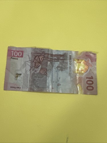 100 Pesos Mexico bill - photo 2