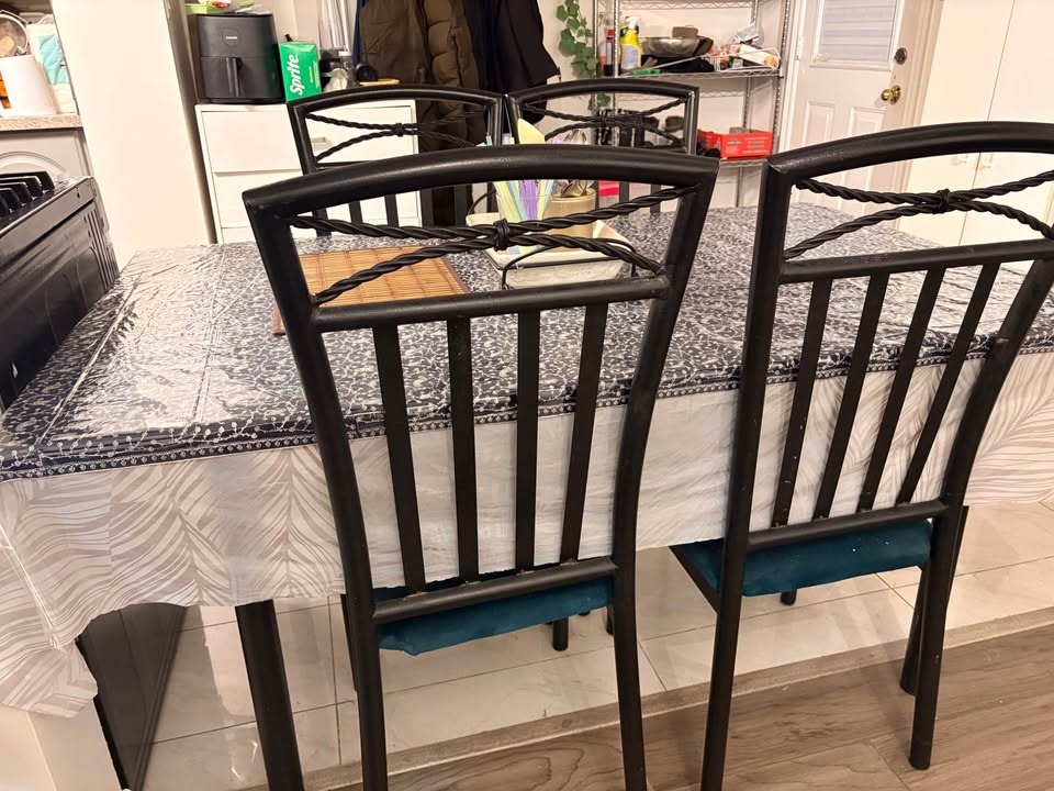 Glass dining table with chairs - photo 2
