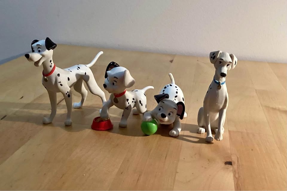101 Dalmatians figure set