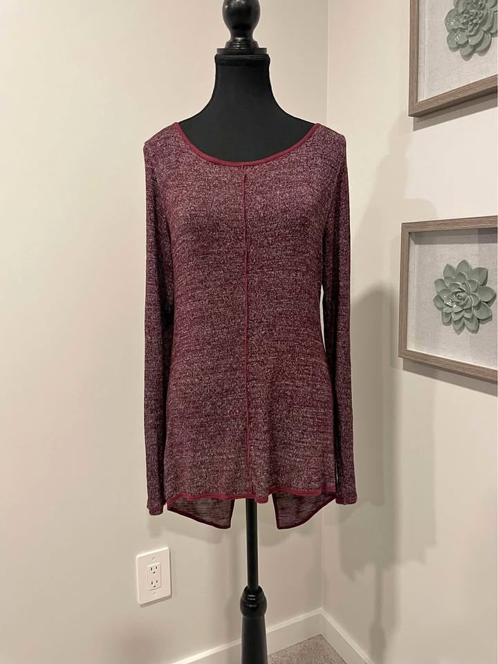 Never Worn! Hard Tail Maroon Slit-Back Sweater Size Medium