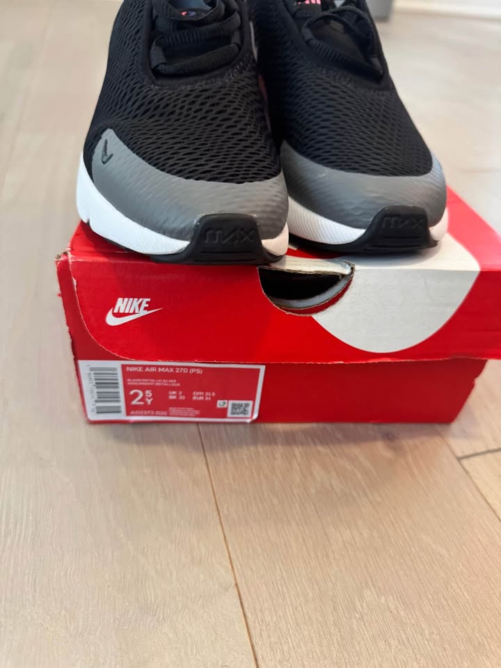 Nike Air Max 270 Kids’ Sneakers – Size 2.5Y - photo 5